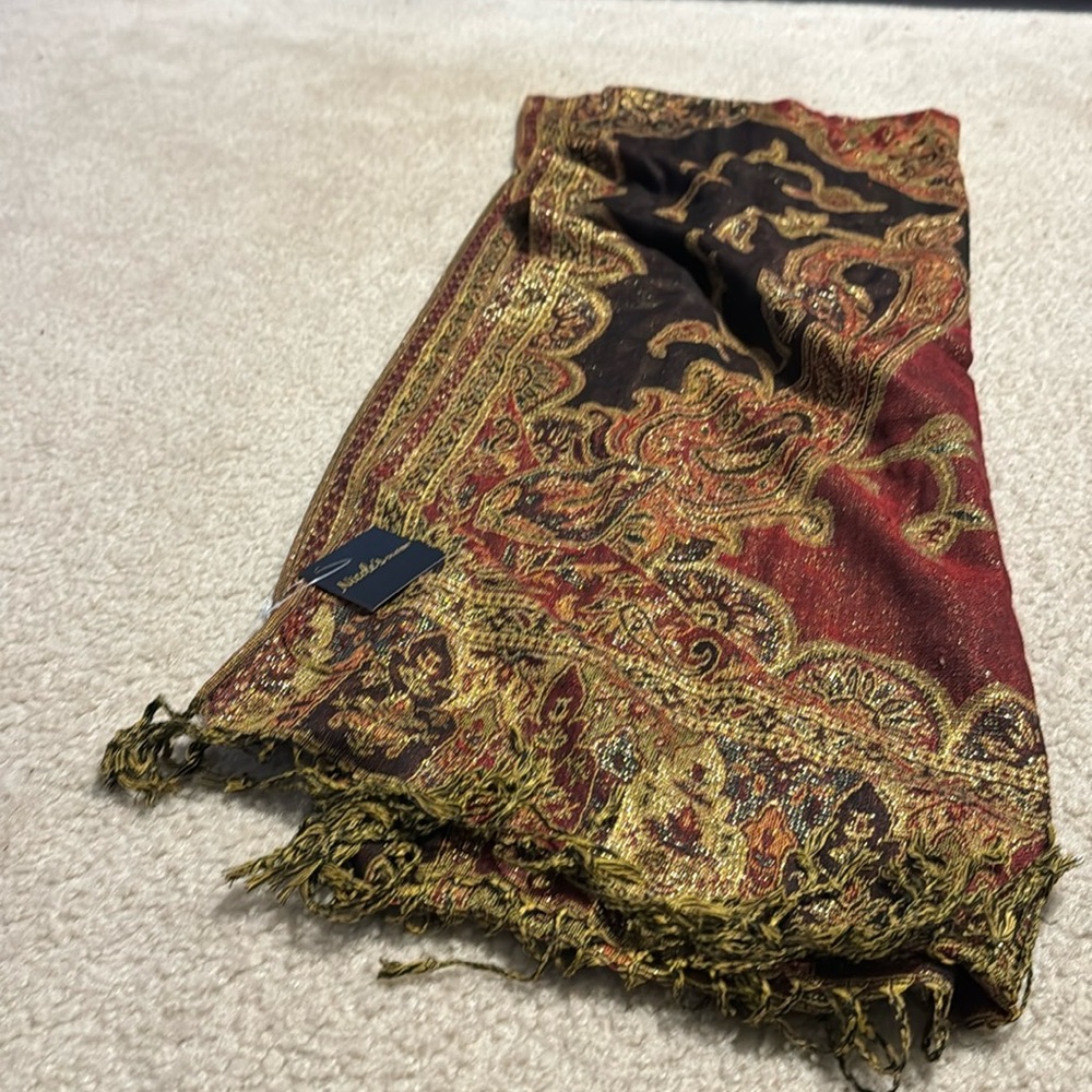Shimmery scarf